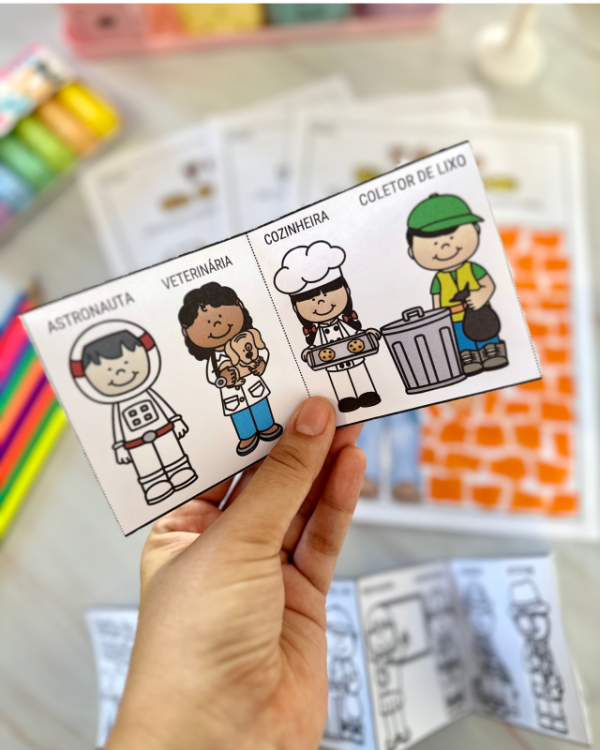 Atividade e livrinho profissões - Imagem 5